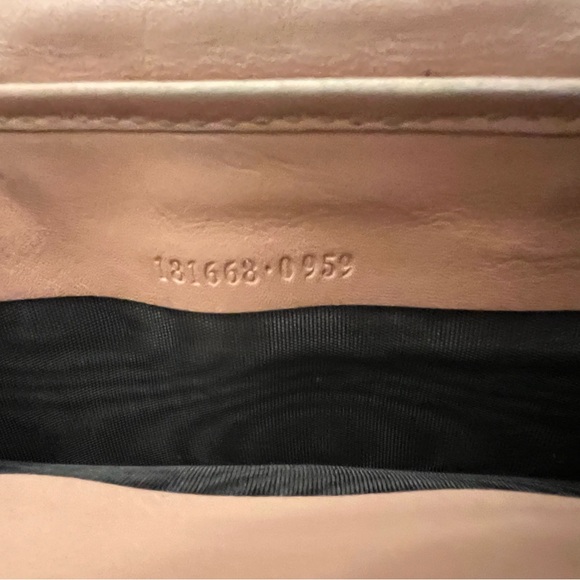 pre-loved Gucci Python Canvas GG Wallet - Picture 14 of 15